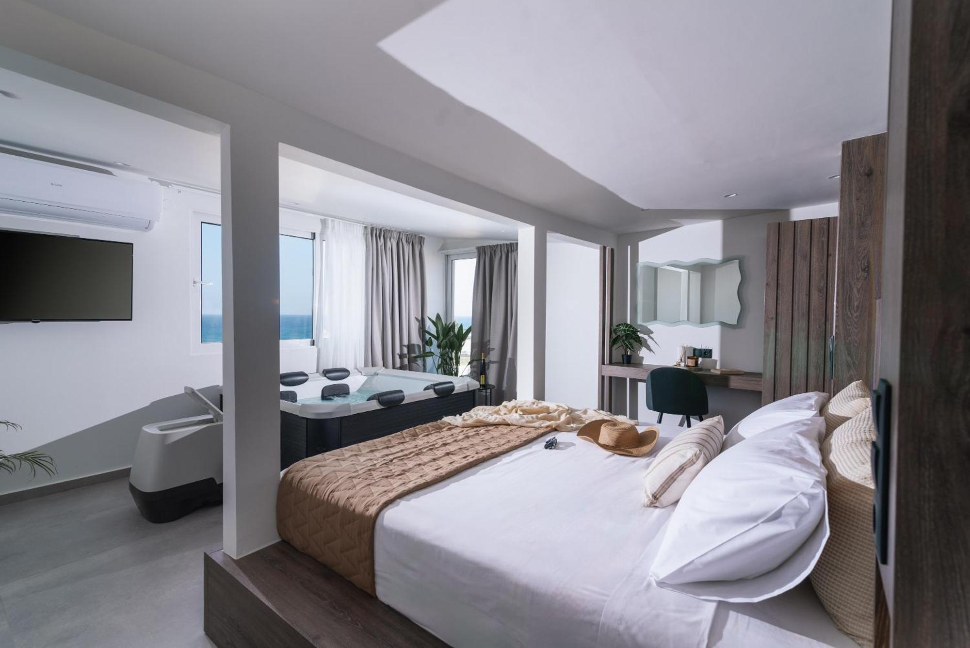 Alcyone Studios And Apartments Heraklion  Ngoại thất bức ảnh