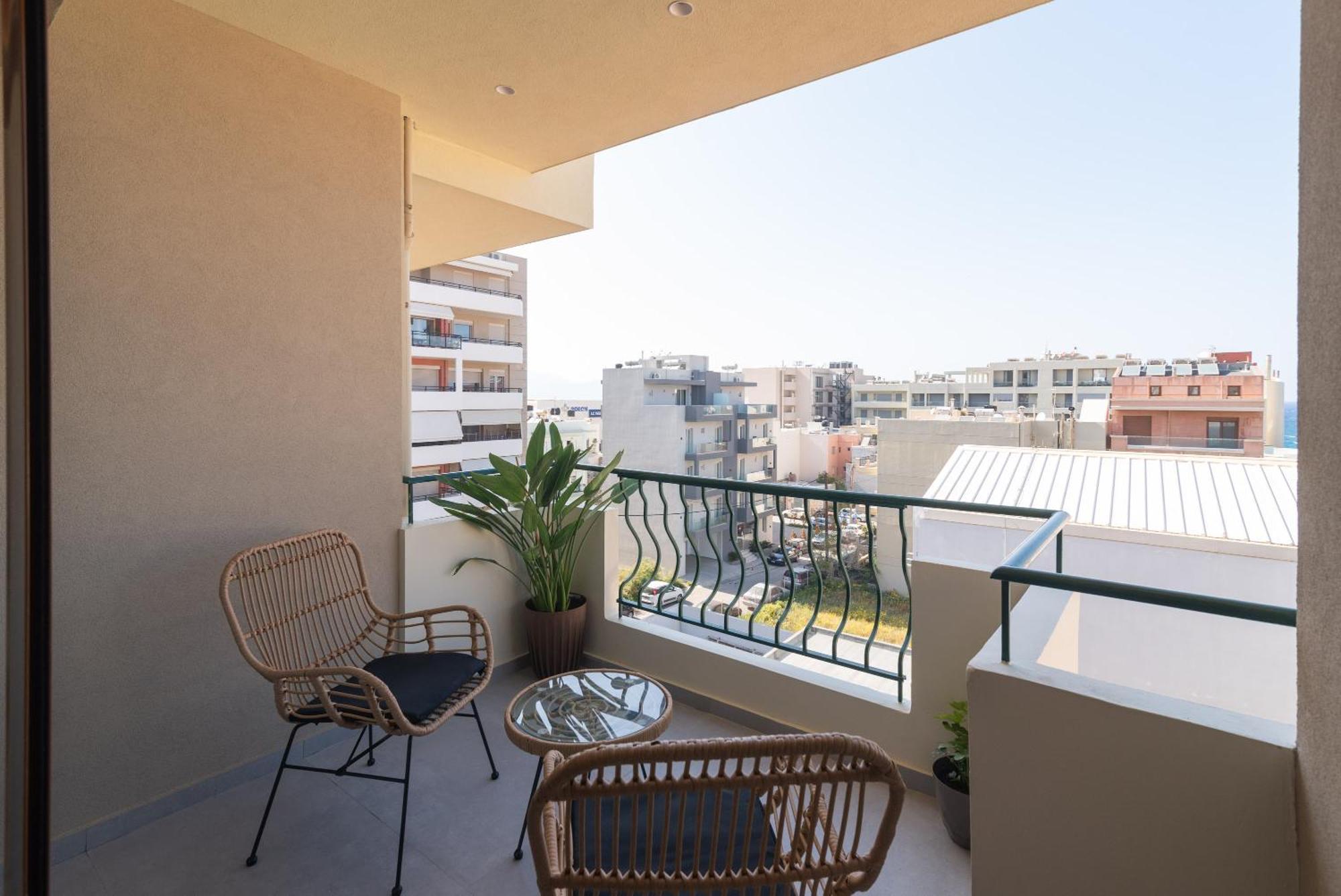 Alcyone Studios And Apartments Heraklion  Ngoại thất bức ảnh